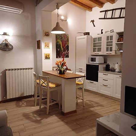 Casa Vacanze Ada フィエーゾレ エクステリア 写真