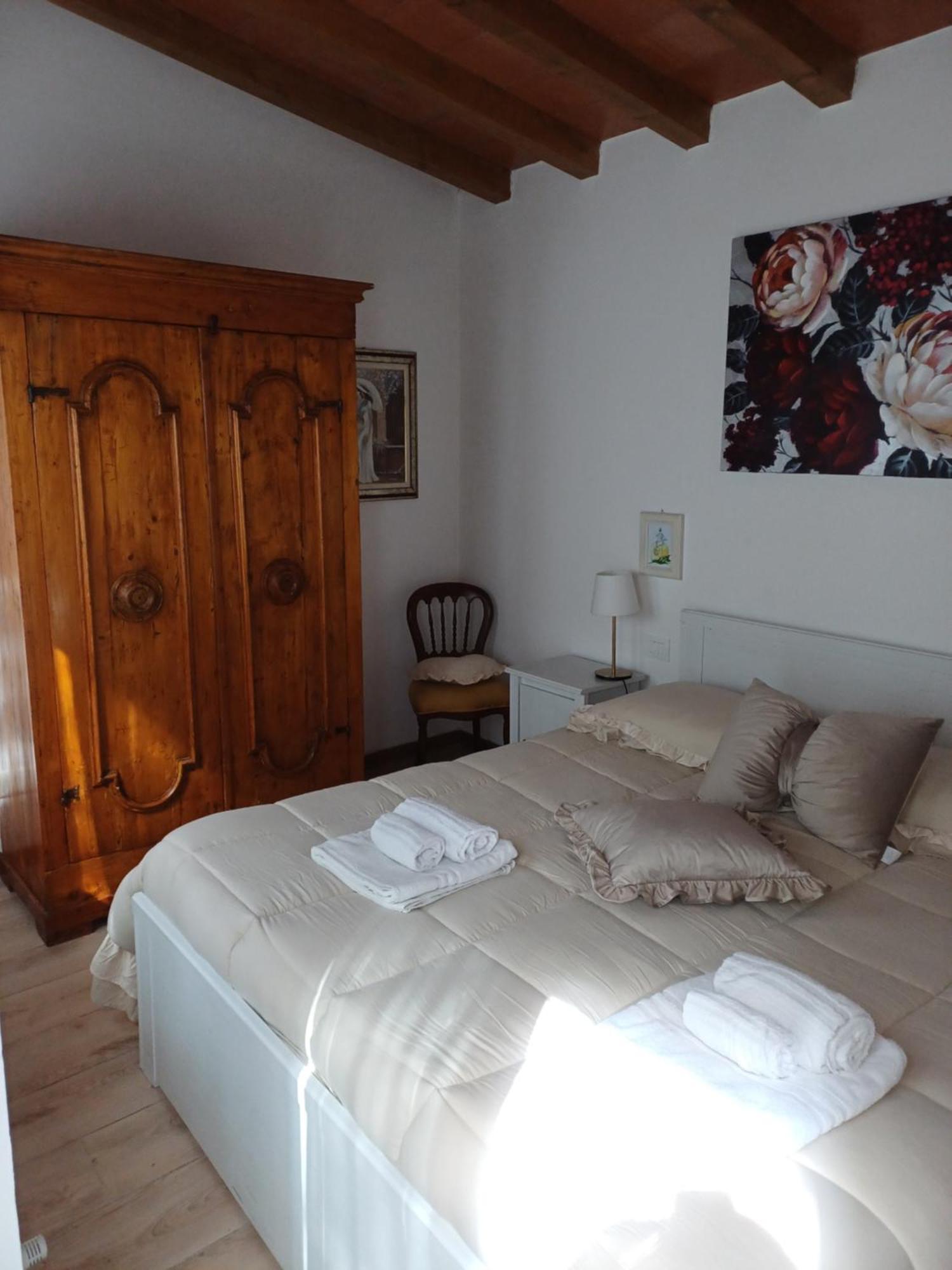 Casa Vacanze Ada フィエーゾレ エクステリア 写真