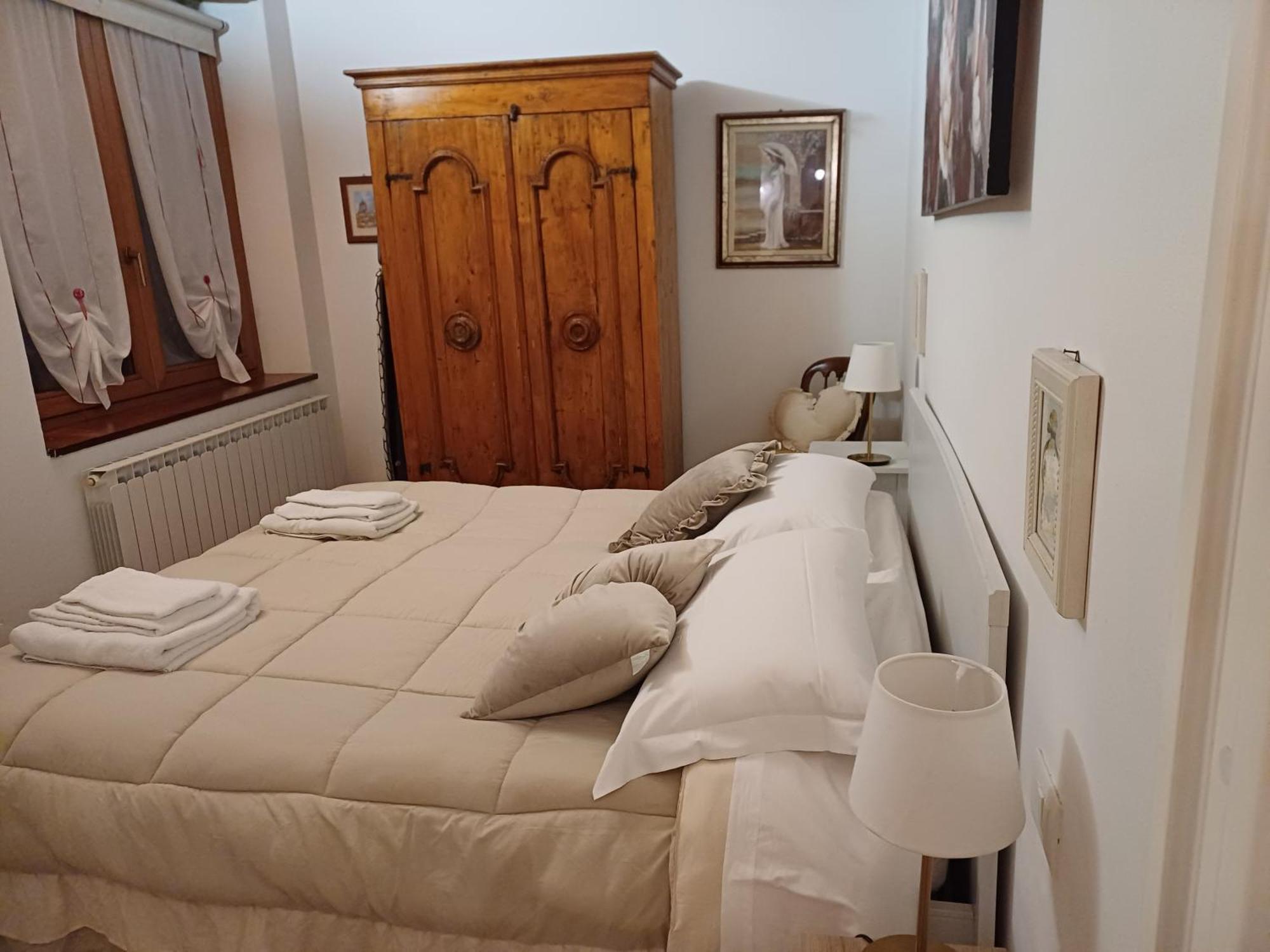 Casa Vacanze Ada フィエーゾレ エクステリア 写真